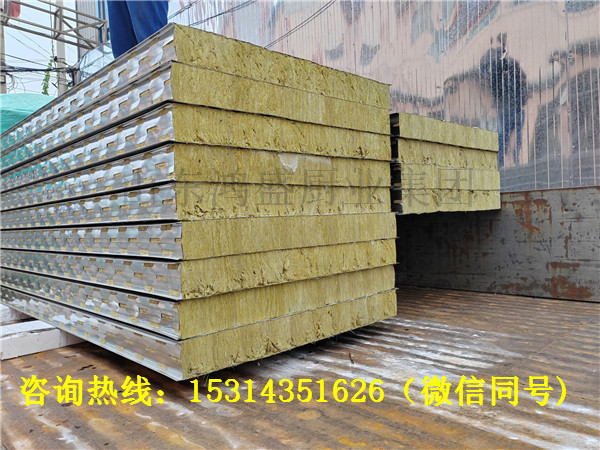 高温热风循环餐具消毒房设备，是专业对餐具杀菌消毒的重要设备